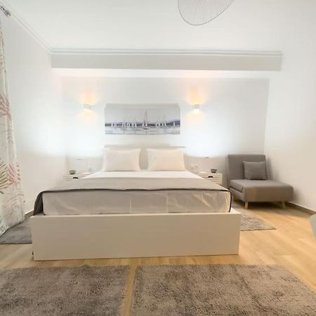 Petite Retreat In Kolonaki, Athens /Netflix Apartment Екстериор снимка