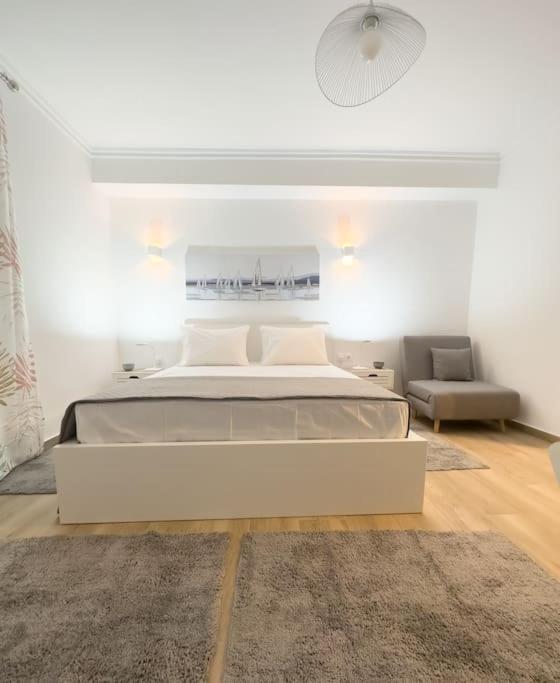 Petite Retreat In Kolonaki, Athens /Netflix Apartment Екстериор снимка