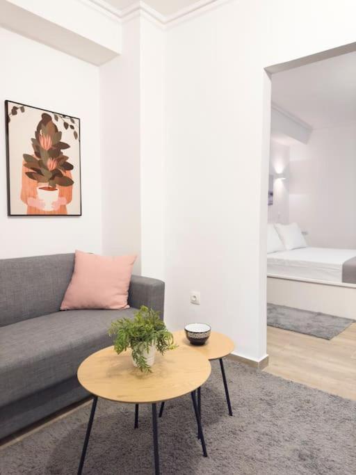 Petite Retreat In Kolonaki, Athens /Netflix Apartment Екстериор снимка