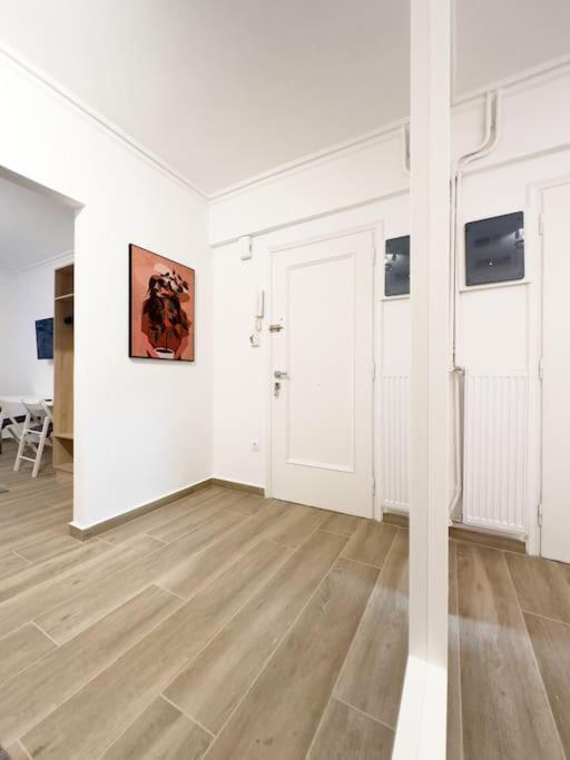 Petite Retreat In Kolonaki, Athens /Netflix Apartment Екстериор снимка