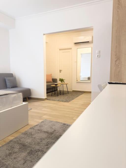 Petite Retreat In Kolonaki, Athens /Netflix Apartment Екстериор снимка